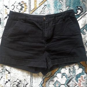 Forever 21 Women’s Black Shorts Size 27